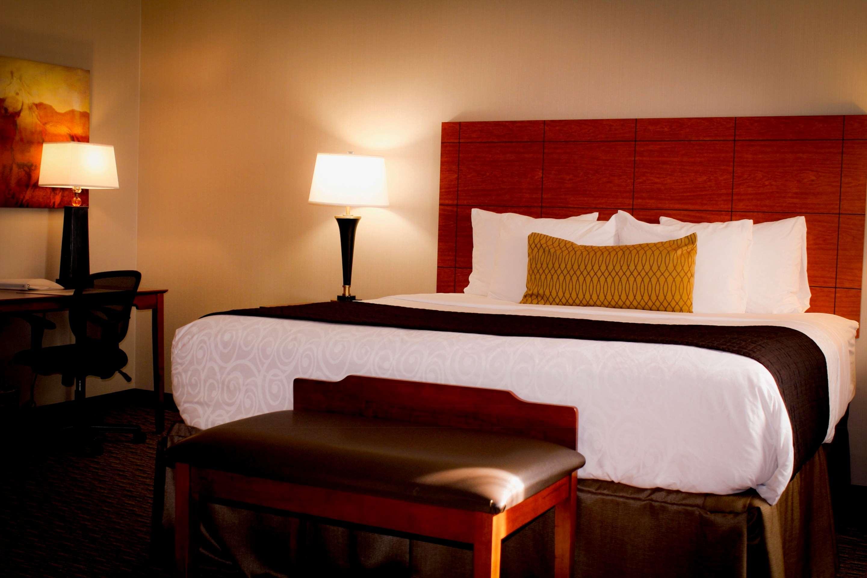 Best Western Plus Arrowhead Hotel Colton Exterior foto
