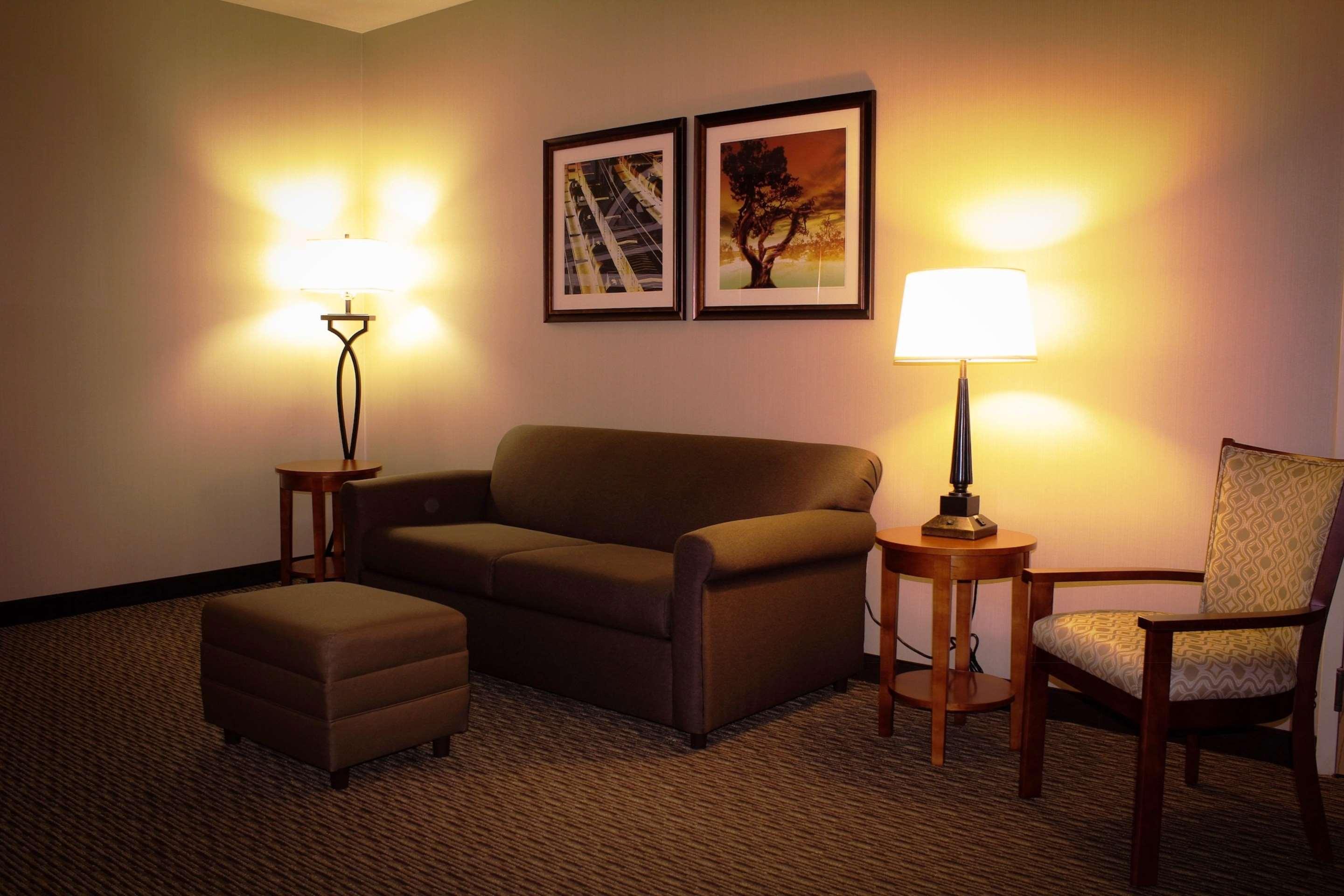 Best Western Plus Arrowhead Hotel Colton Exterior foto