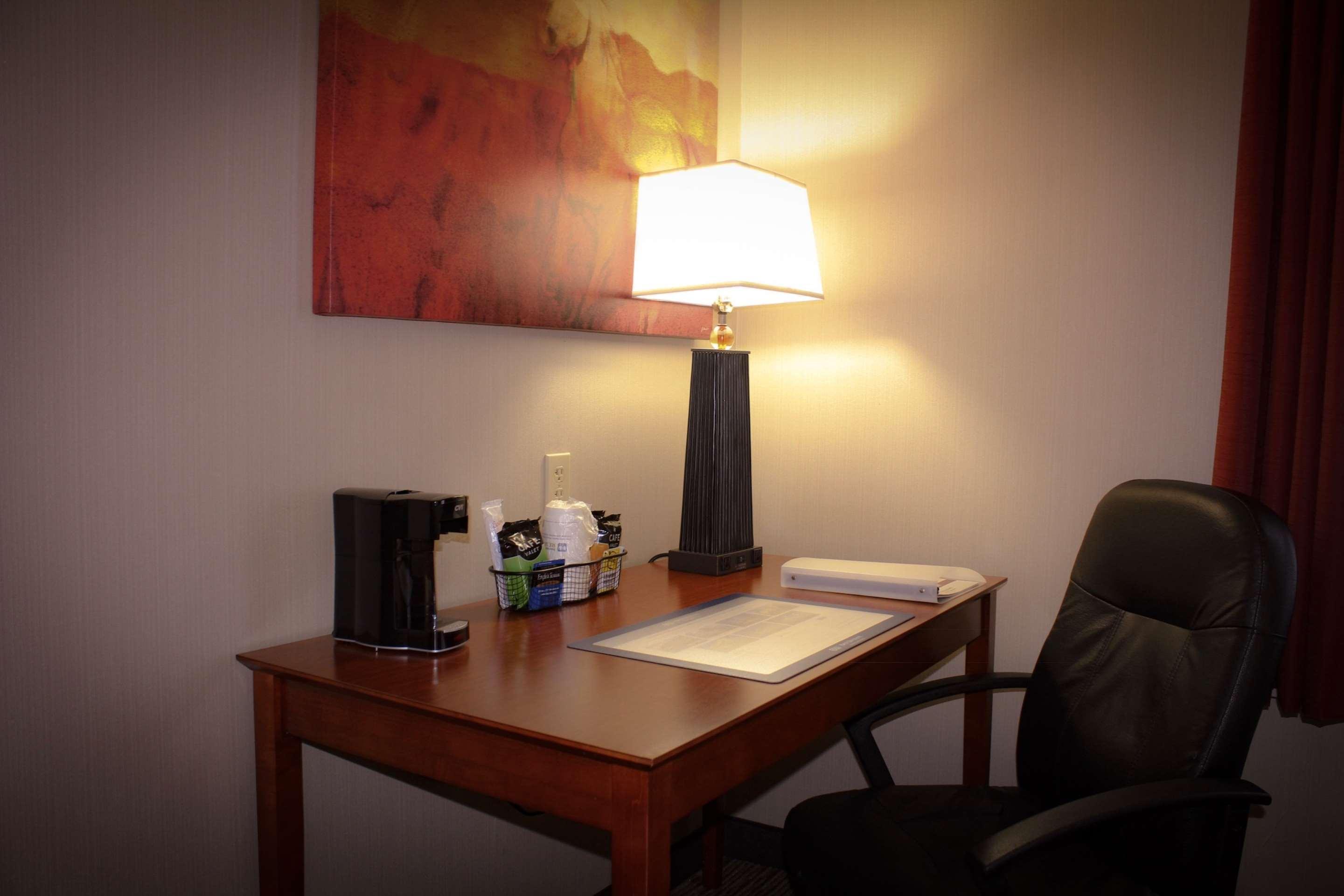 Best Western Plus Arrowhead Hotel Colton Exterior foto